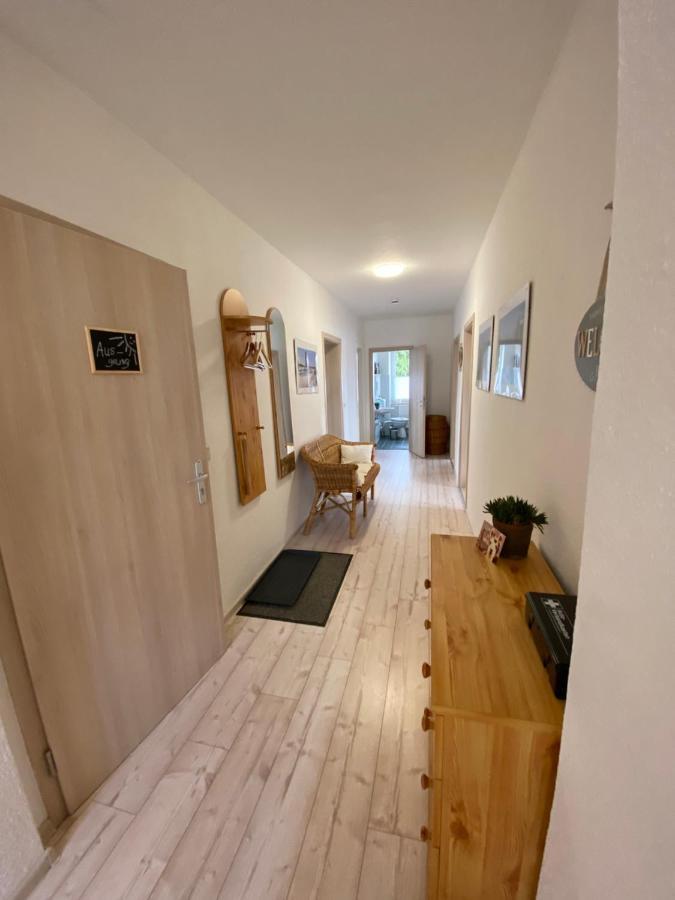 Gelbes Haus Seenland Ferienwohnungen Xl Elsterheide Extérieur photo